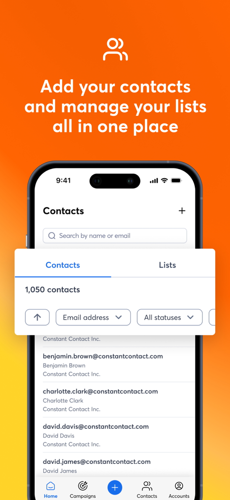 Pantalla de la aplicación Constant Contact mostrando la gestión de contactos comerciales y la organización de listas.