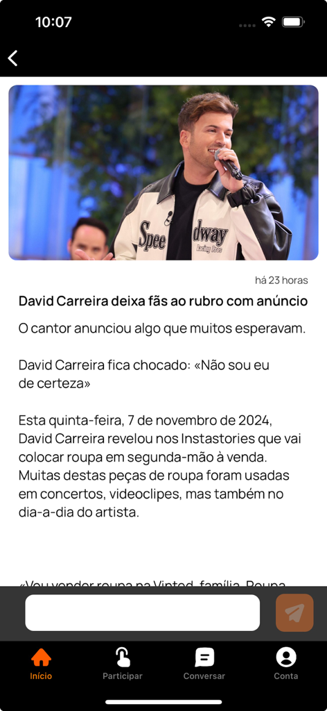 Interfaz de la aplicación TVI Pass que muestra un artículo de noticias sobre el cantante portugués David Carreira