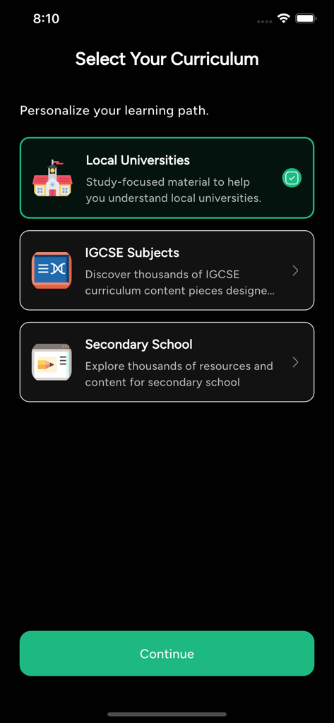 Estudy Learn - Estudy Learnアプリのインターフェース。国内大学、IGCSE科目、中等教育学校などの選択肢が表示されたカリキュラム選択画面です。