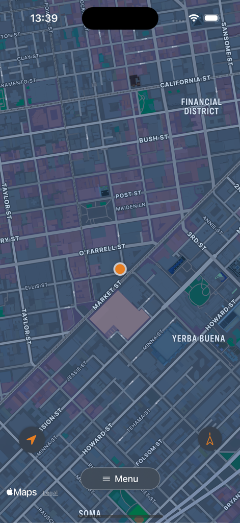 Dukes Appナビゲーションインターフェースに、サンフランシスコ金融街のダークテーマのマップとユーザー位置マーカーを表示