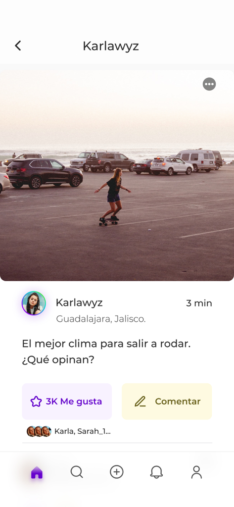 Qvery - Captura de pantalla de la interfaz de la app Qvery mostrando una publicación en redes sociales de la creadora Karlawyz con una mujer andando en patineta.
