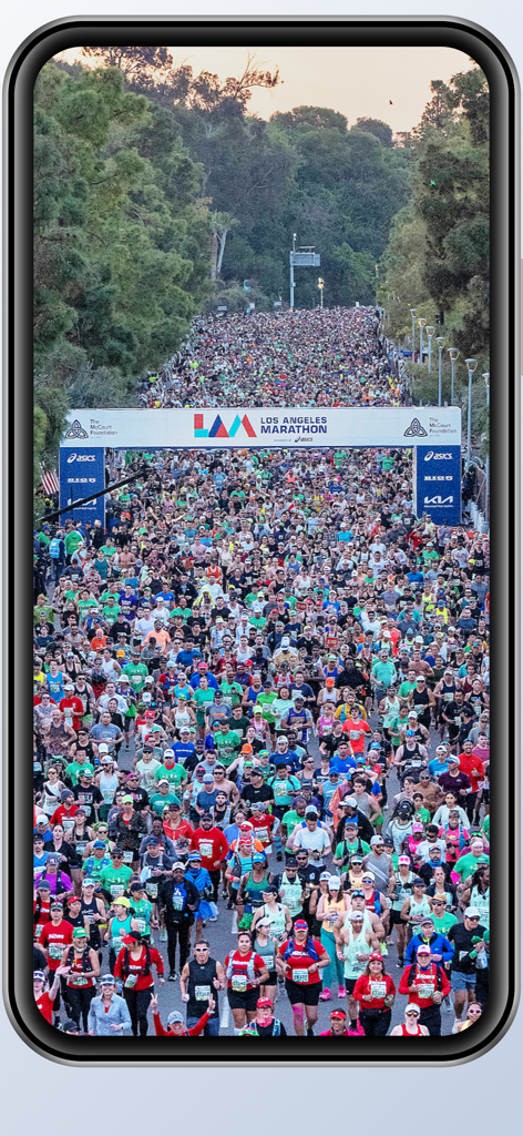 Crowd of runners at the 2025 Los Angeles Marathon start line