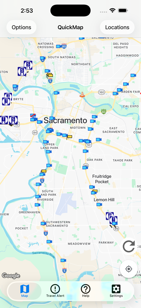Caltrans QuickMap - Interfaz de Caltrans QuickMap que muestra iconos de cámaras de tráfico en tiempo real e incidentes de carretera sobre un mapa de Sacramento