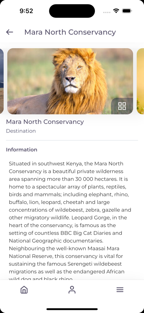 TravelKey-App-Bildschirm zeigt einen Kenia-Safari-Reiseplan mit einem Löwenfoto und Details zum Reiseziel an