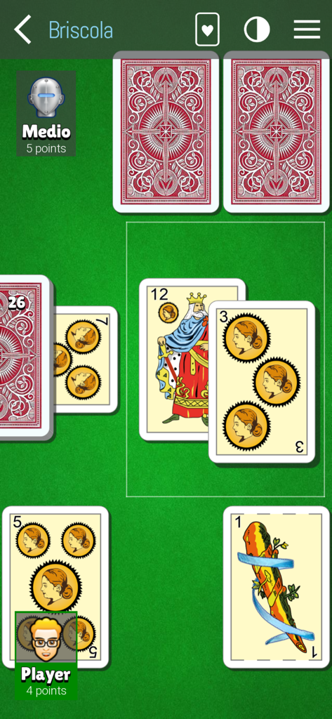 Schermata di gioco del gioco di carte Briscola con mazzo italiano su sfondo verde