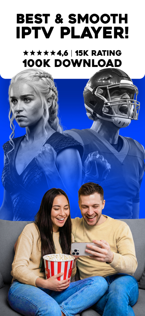 Un couple regardant des sports en direct et des films sur leur smartphone avec l'application Flux IPTV Player