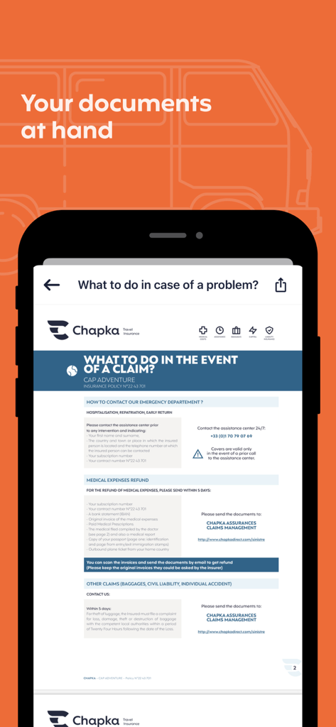 Schermata dell'iPhone che mostra i documenti della polizza assicurativa di viaggio e le istruzioni per la richiesta di sinistro all'interno dell'app Chapka