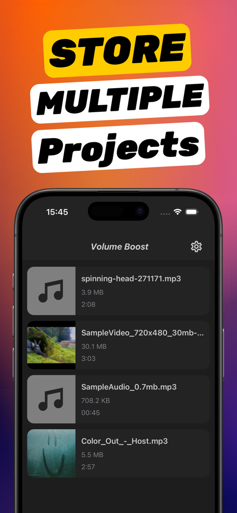 La interfaz de la aplicación mostrando una lista de proyectos de audio y vídeo guardados listos para la mejora de volumen.