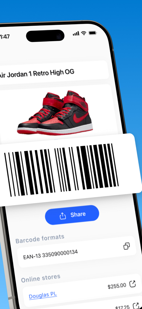QR Code Reader ・Generator - Una pantalla de smartphone que muestra el escaneo de un código de barras de zapatillas con resultados de comparación de precios de tiendas en línea.