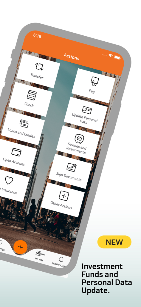 Actions menu in the Bankinter Portugal app showing options for transfers, payments, and investments.