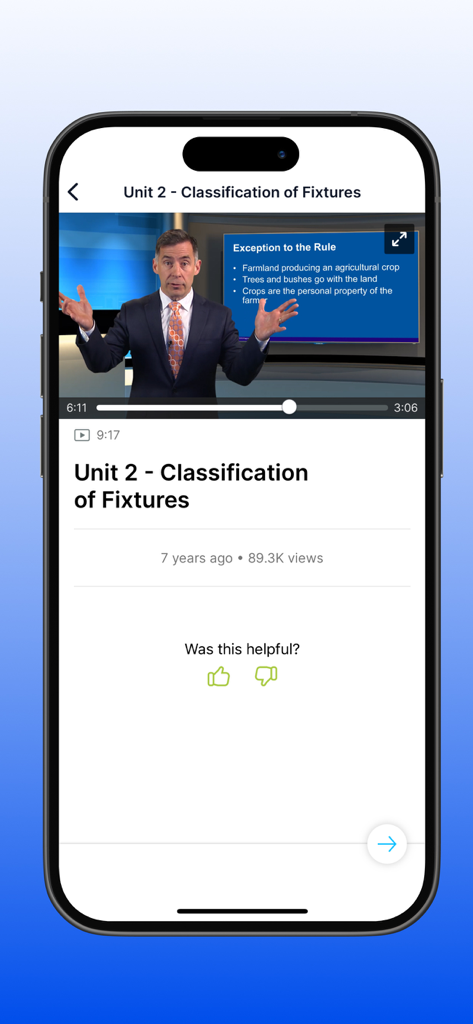 La aplicación de preparación para el examen inmobiliario de Dearborn que muestra una lección en video sobre la clasificación de accesorios