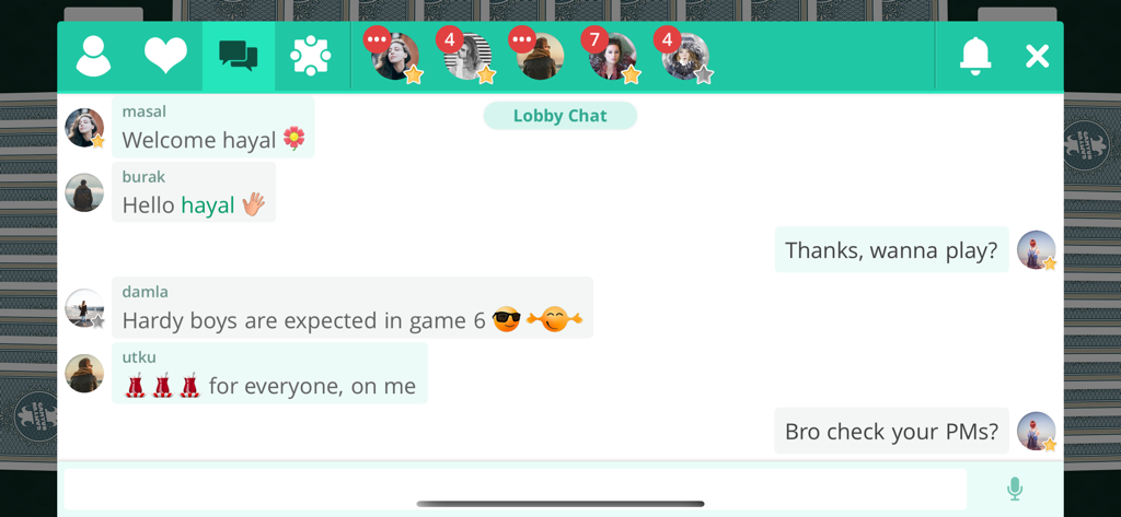 Spades Onlineアプリのロビーチャット画面、ユーザーメッセージとプロフィールアバターを表示