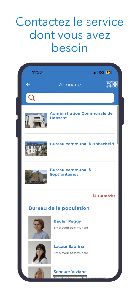La pantalla del directorio municipal de la aplicación Habscht que enumera las oficinas de administración y los contactos del personal.