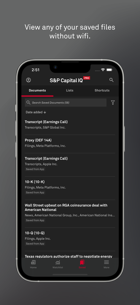 S&P Capital IQ Pro - SP Capital IQ Pro App-Oberfläche zeigt eine Liste gespeicherter Ergebnis-Transkripte und Finanzberichte, die offline verfügbar sind.
