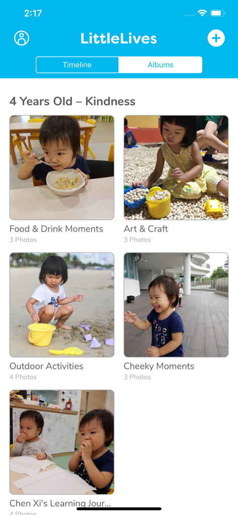 Interfaz de LittleLives para Maestros que muestra álbumes de fotos de estudiantes para actividades del aula