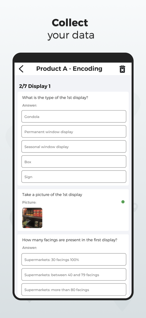 Focus (by Roamler) - Interfaccia mobile Focus by Roamler che mostra un modulo di raccolta dati retail con tipi di visualizzazione e caricamento foto del prodotto per i rappresentanti di vendita sul campo