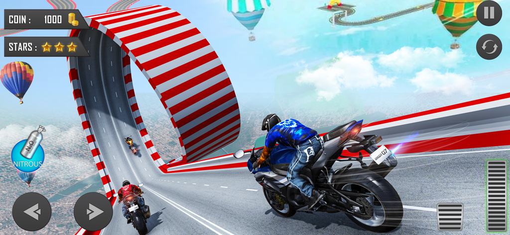 Xtreme MotorBikes Racing Games - Motorbike stunt racing on a massive red and white striped loop mega ramp