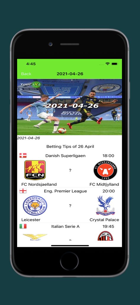 Interfaz de aplicación móvil mostrando predicciones de apuestas de fútbol para ligas internacionales como la Premier League y la Serie A