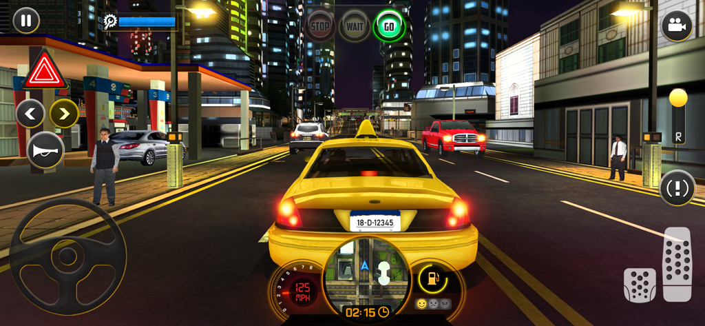 Taxi Driver 3D - Vista en tercera persona de un taxi amarillo conduciendo por una ciudad 3D por la noche con controles de volante y pedales en pantalla.