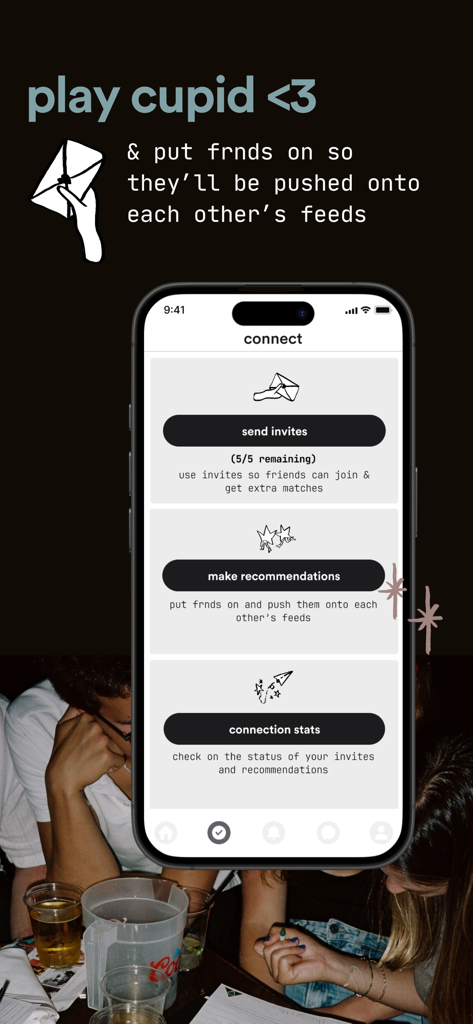 Interfaccia dell'app Frnds of Frnds per raccomandare amici e inviare inviti