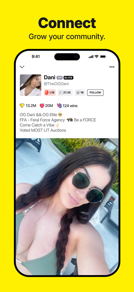 C2 Live - Live Streaming - C2 Liveアプリのインターフェース。クリエイタープロフィールとコミュニティ成長機能が表示されている