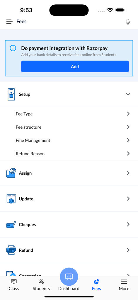 Proctur-Class Management App - Interface of the Proctur app's fee management section showing options for fee setup, payment integration, and refund tracking.