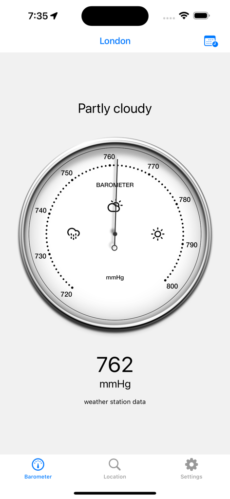 Atmospheric pressure measurement screen showing 762 mmHg with an analog barometer dial