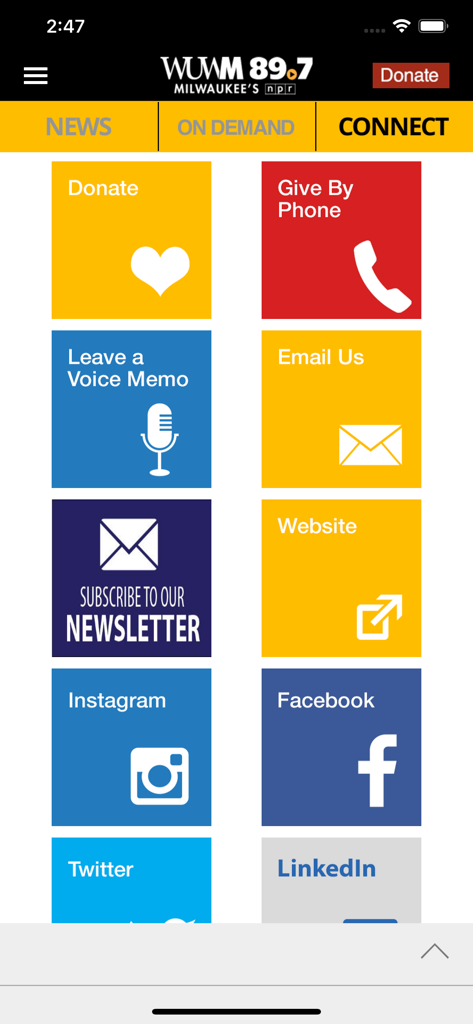 WUWM Milwaukee’s NPR - WUWM Milwaukee NPR app connect page with donation and social media buttons