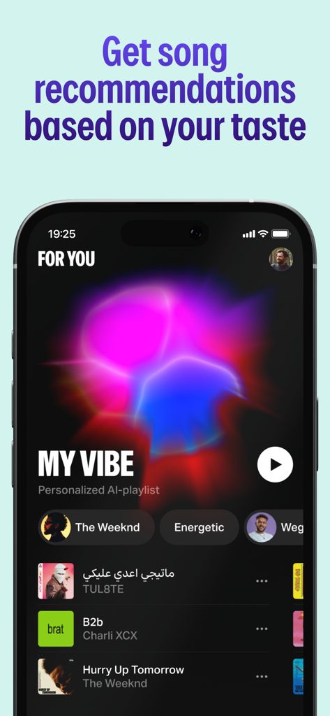 Yango Play Music: Listen now - Tela do aplicativo Yango Play Music mostrando a playlist de IA personalizada Minha Vibe e recomendações de músicas com base no gosto do usuário.