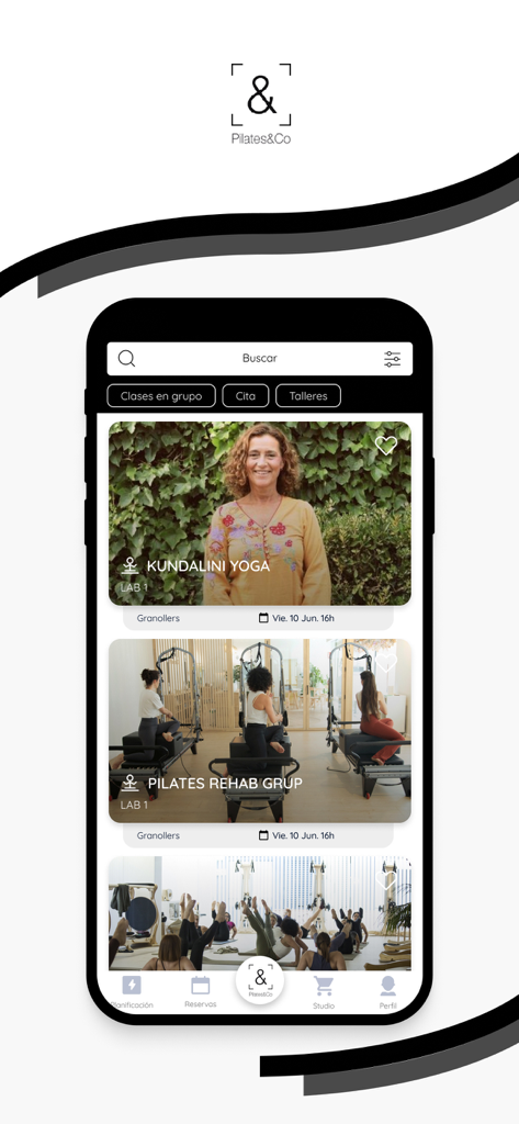 Interfaz de la aplicación móvil Pilates and Co que muestra opciones de clases de Yoga Kundalini y Rehabilitación de Pilates
