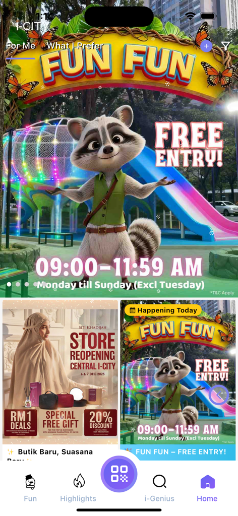 i-City SuperApp - The home screen of i-City SuperApp displaying promotional banners for a theme park and retail store