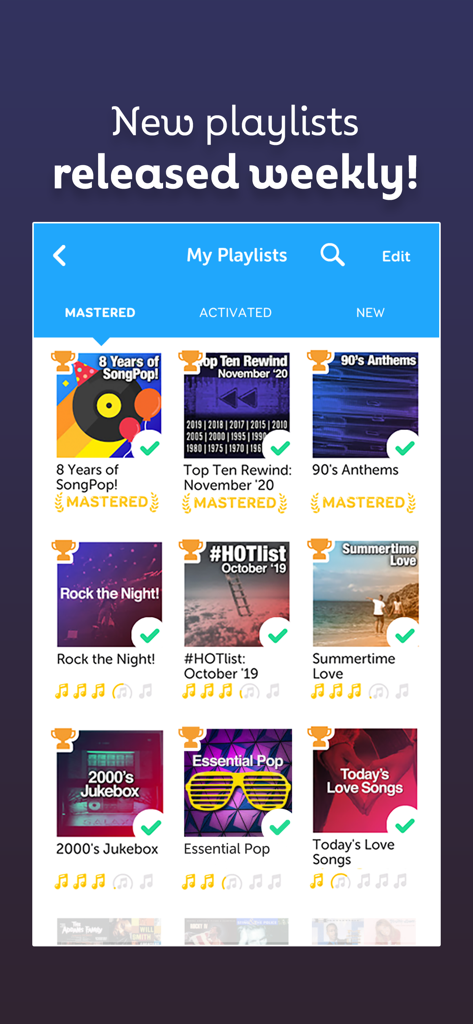 Tela do aplicativo SongPop Classic exibindo uma variedade de playlists musicais dominadas como Hinos dos Anos 90 e Pop Essencial