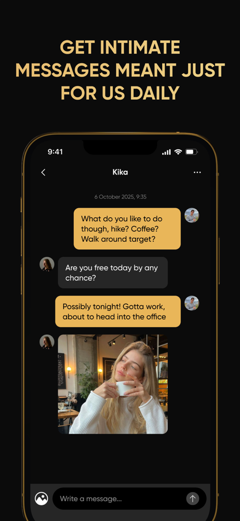 Whisper Link 앱의 개인 채팅 화면, 로맨틱한 대화와 공유된 사진 표시