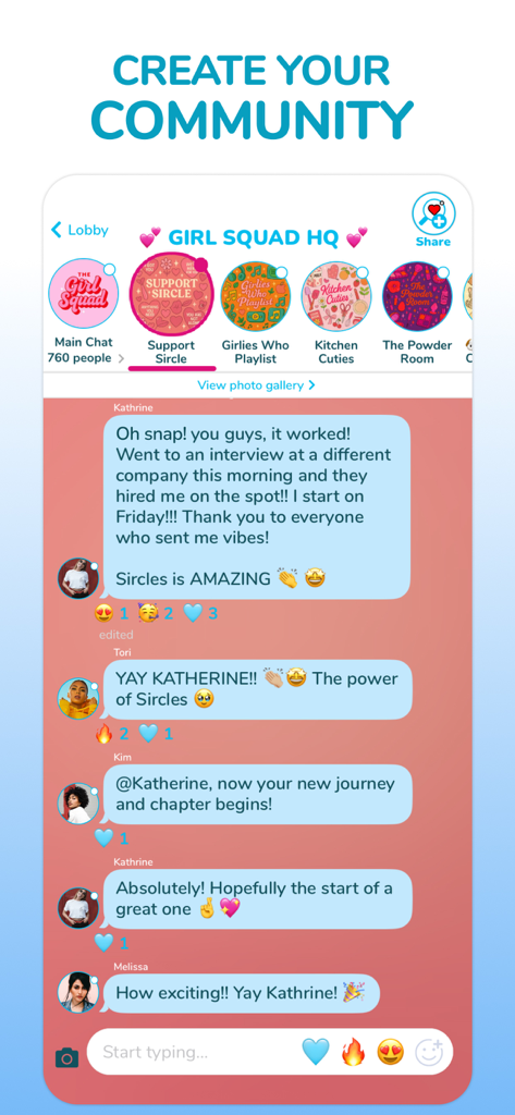 Une interface de chat de groupe dans l'application Sircles appelée Girl Squad HQ montrant des amis partageant des messages positifs et de soutien