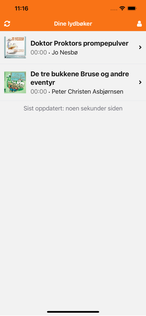 Vista de la biblioteca de la aplicación Bokkilden Lydbok mostrando una lista de audiolibros noruegos que incluyen títulos de Jo Nesbo y Peter Christen Asbjornsen.