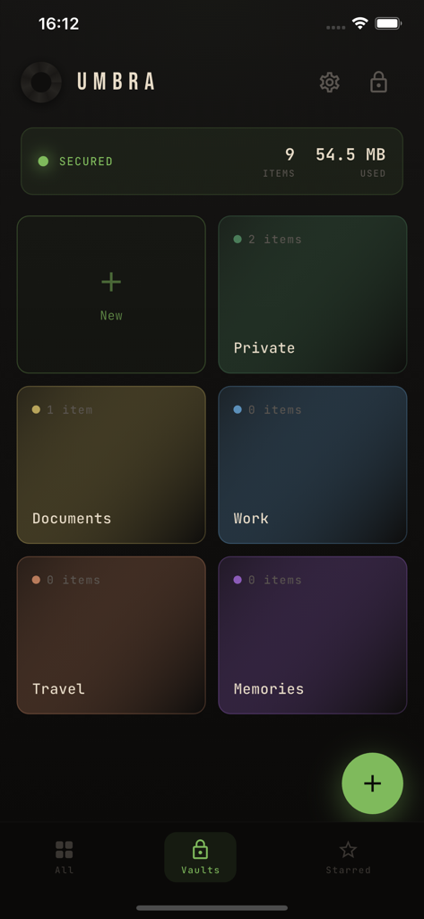 Umbra App-Oberfläche mit farblich gekennzeichneten Ordnern zur Organisation verschlüsselter Dateien und Dokumente