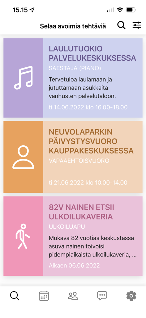 음악 세션 및 동반 산책과 같은 사용 가능한 자원봉사 활동 목록을 표시하는 모바일 앱 화면
