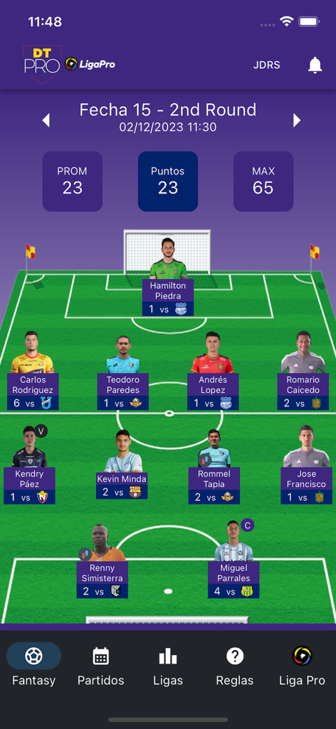 DT PRO - A screenshot of the DT PRO fantasy soccer app showing a user team lineup on a virtual field for the Ecuadorian Liga Pro.