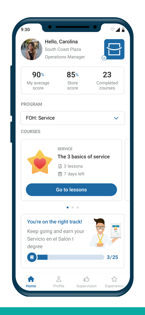 Panel de control de la aplicación Hero Guest mostrando puntuaciones de formación, cursos completados y lecciones de servicio para el personal de hostelería