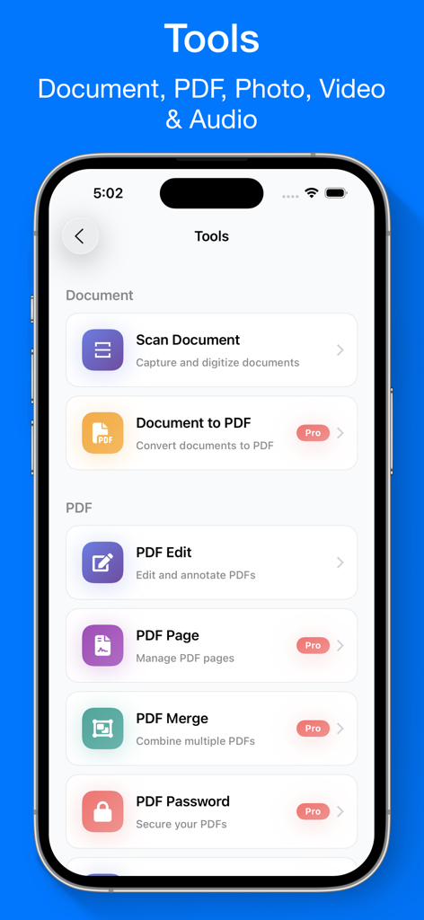 Un menú de funciones de escaneo de documentos y edición de PDF en la aplicación iFiles.