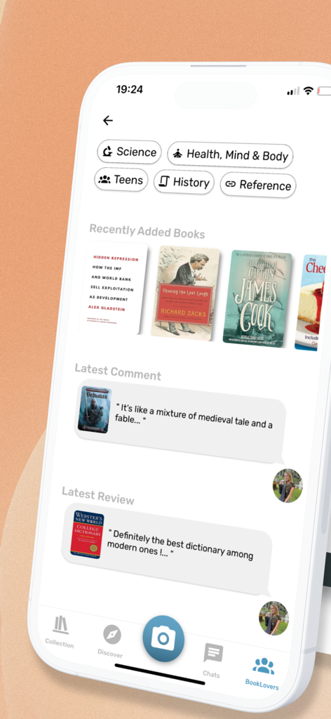 Interfaccia dell'app Book Lover che mostra categorie di libri, libri aggiunti di recente e gli ultimi commenti e recensioni degli utenti