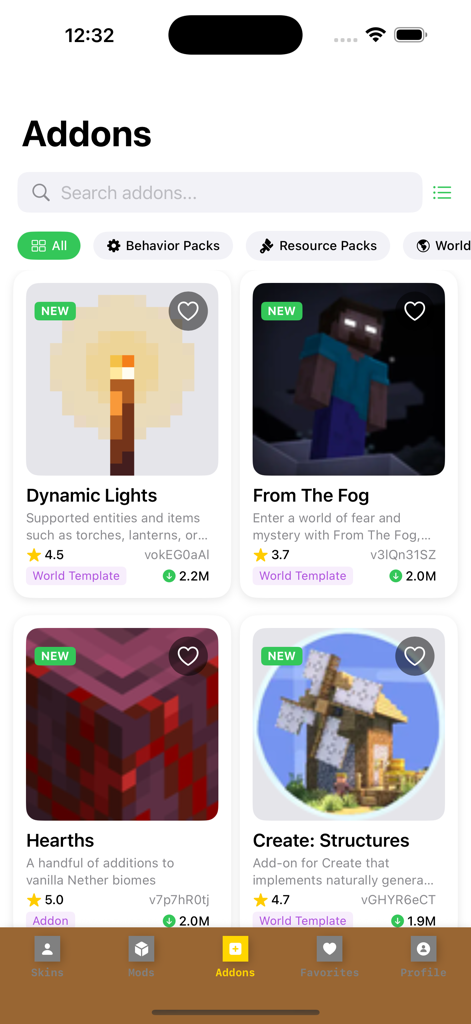 Mods for Minecraft Game App PE - Eine Galerie von Minecraft PE Addons, die Mod-Karten für Dynamic Lights und From The Fog mit Bewertungen und Download-Zahlen zeigt.
