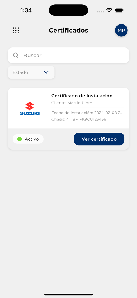 SZK-Tracking - Mobile app interface displaying a vehicle tracking installation certificate with Suzuki branding and an active status indicator.