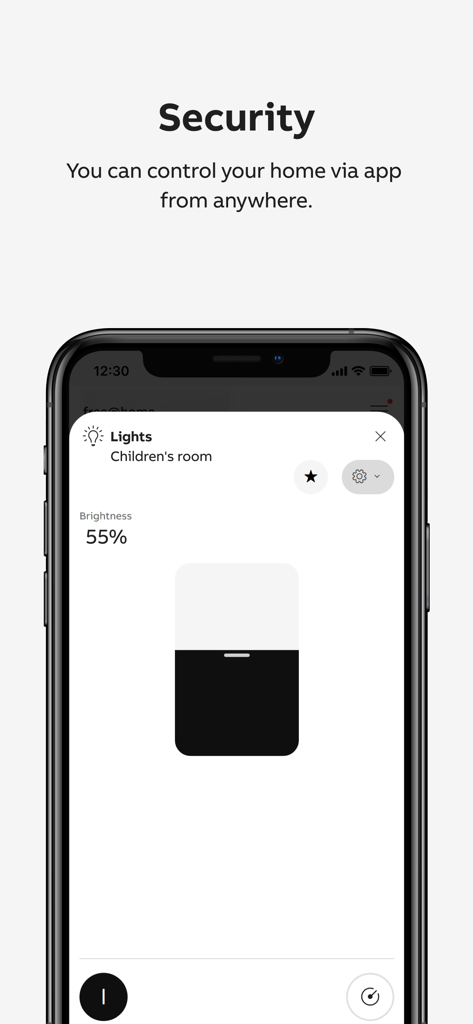 ABB-free@home® Next - Aplicación ABB-free home Next mostrando control remoto de seguridad e iluminación regulable para una habitación infantil