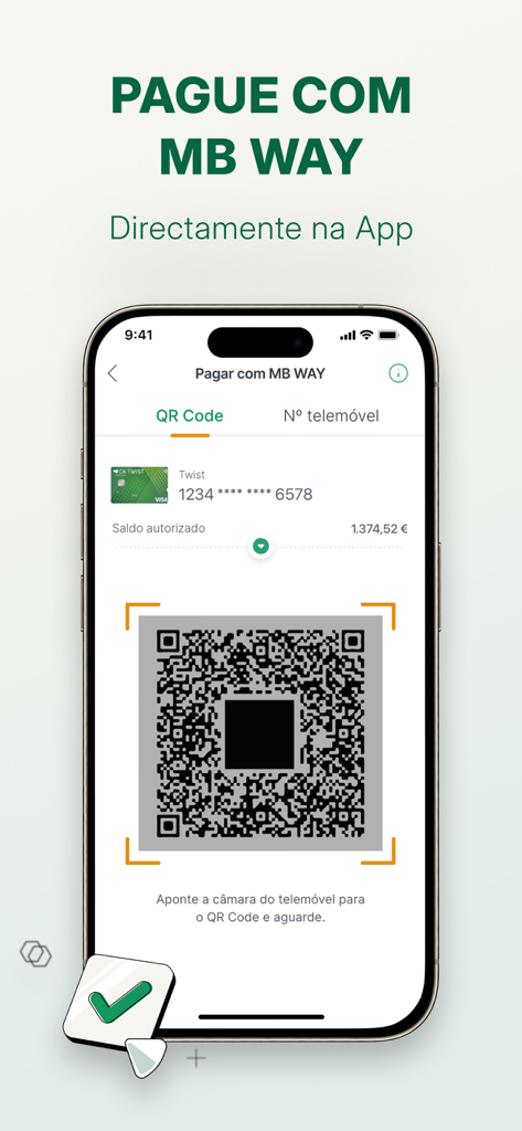 CA Mobile - Ecrã do iPhone mostrando a interface da aplicação CA Mobile para fazer pagamentos usando um código QR MB WAY.