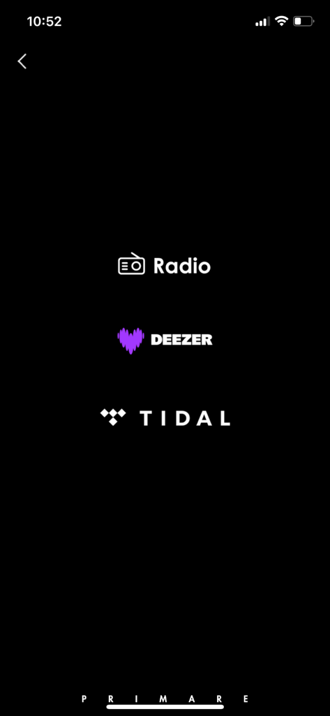 Primare AIR - Menu do aplicativo Primare AIR mostrando opções para os serviços de streaming Deezer e Tidal em um fundo preto