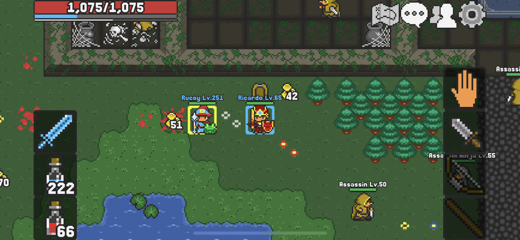 Rucoy Online - MMORPG - Two pixel art characters fighting assassins in a grassy field in Rucoy Online.