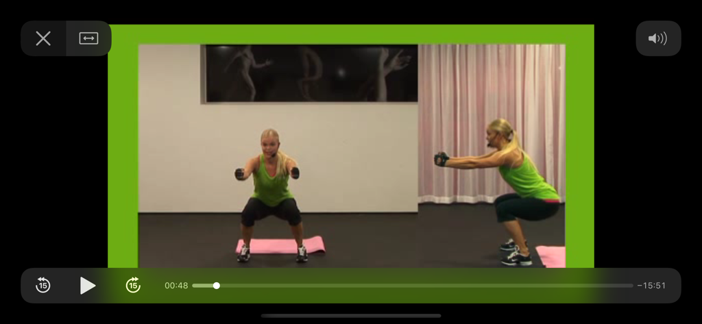 17 minuter Ben & Rumpa - Mujer realizando sentadillas en un video tutorial de entrenamiento de piernas y glúteos.