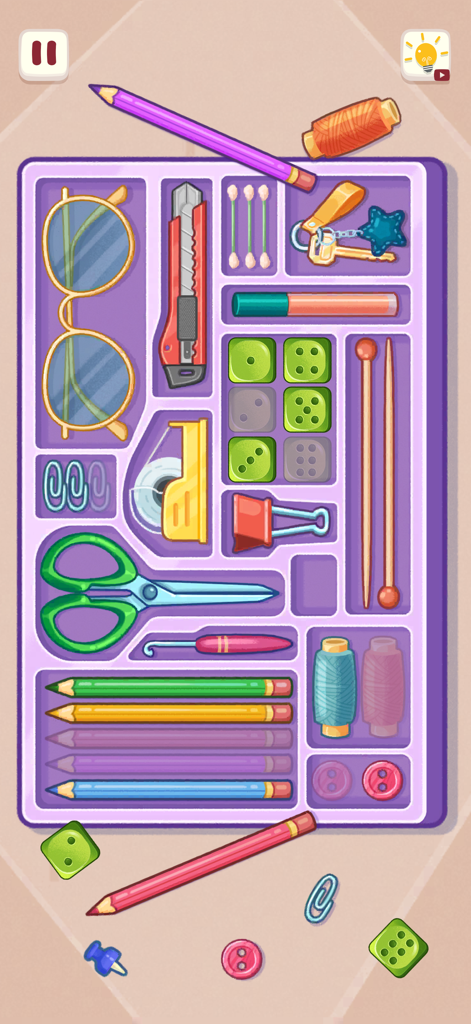 Satisfying Organize Mini games - Um nível de jogo de quebra-cabeça satisfatório onde artigos de papelaria e itens domésticos são organizados em uma bandeja roxa