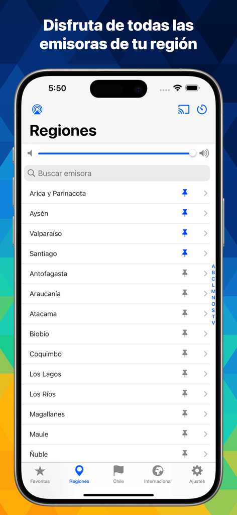 Radio Chile: Escucha En Vivo - Screenshot dell'app Radio Chile che mostra un elenco di regioni cilene per sfogliare le stazioni radio locali.